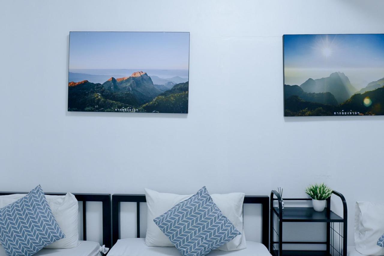 24 Poshtel Chiangmai Hostel Chiang Mai Ngoại thất bức ảnh